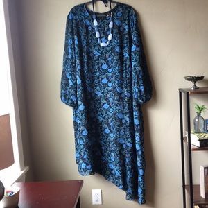 NWT Asymmetrical floral print dress